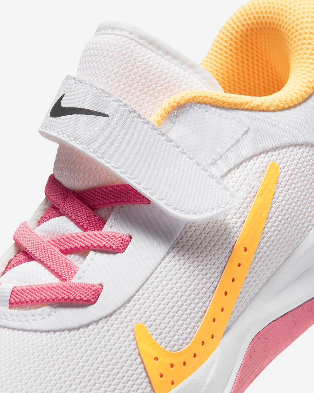 Nike Omni Multi-Court Junior Tennissko