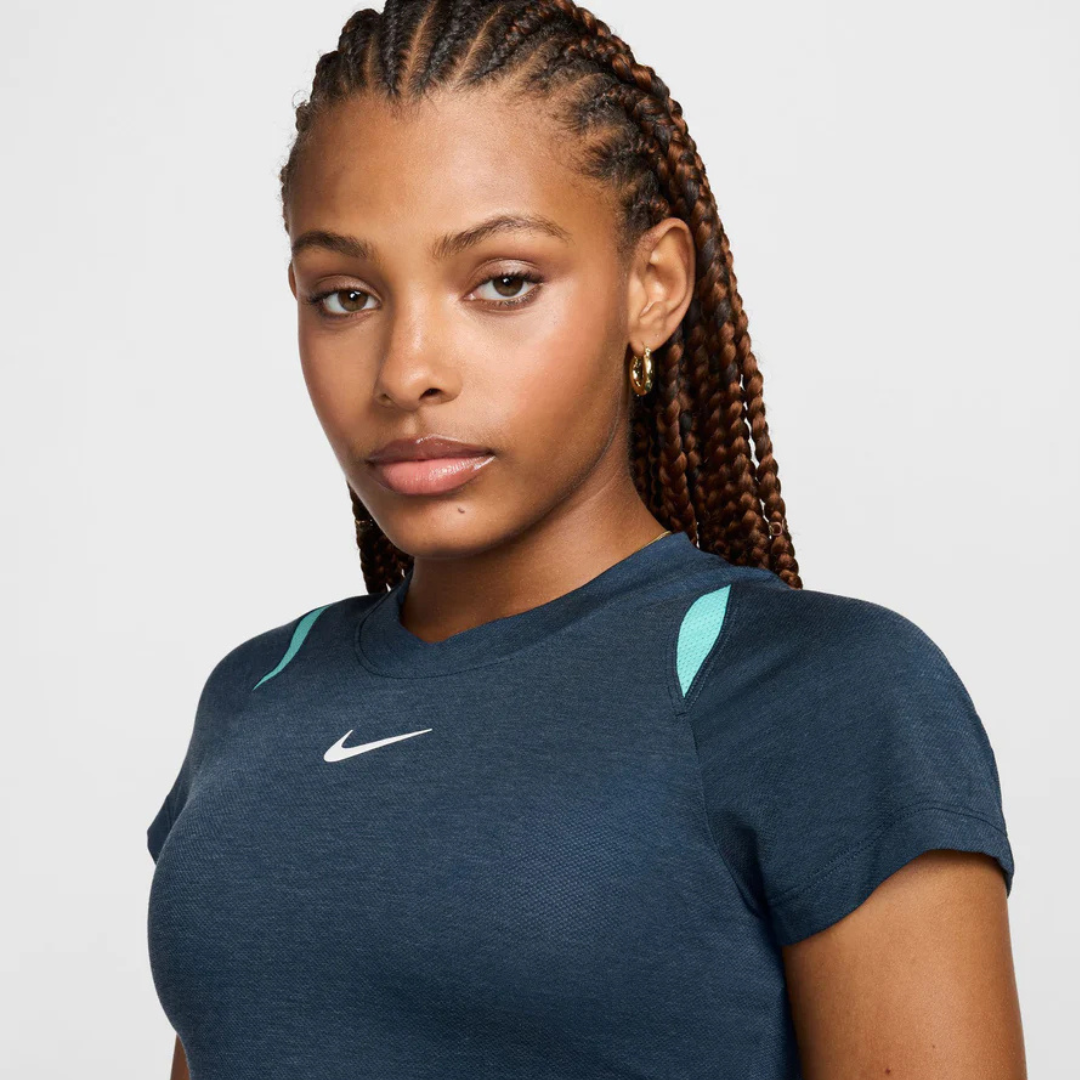 Nike Court Advantage Kvinde T-shirt*