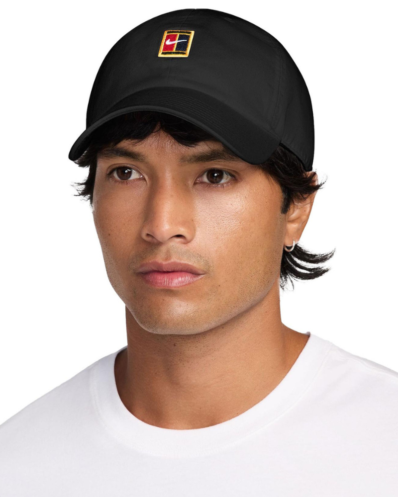 Nike Club Cap Court