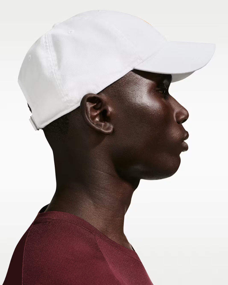 Nike Club Cap Court