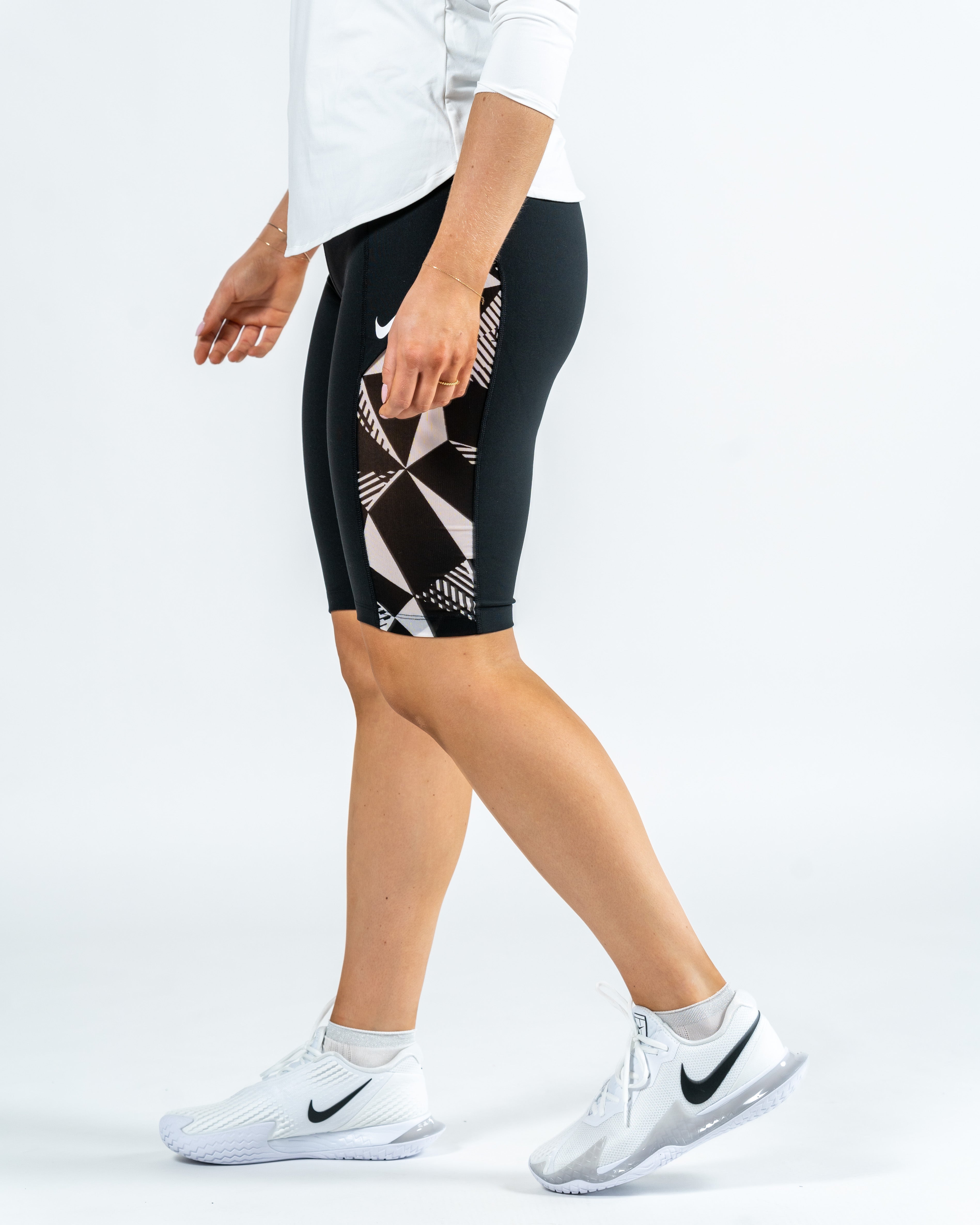 Nike Kvinde Capri Tights Sort