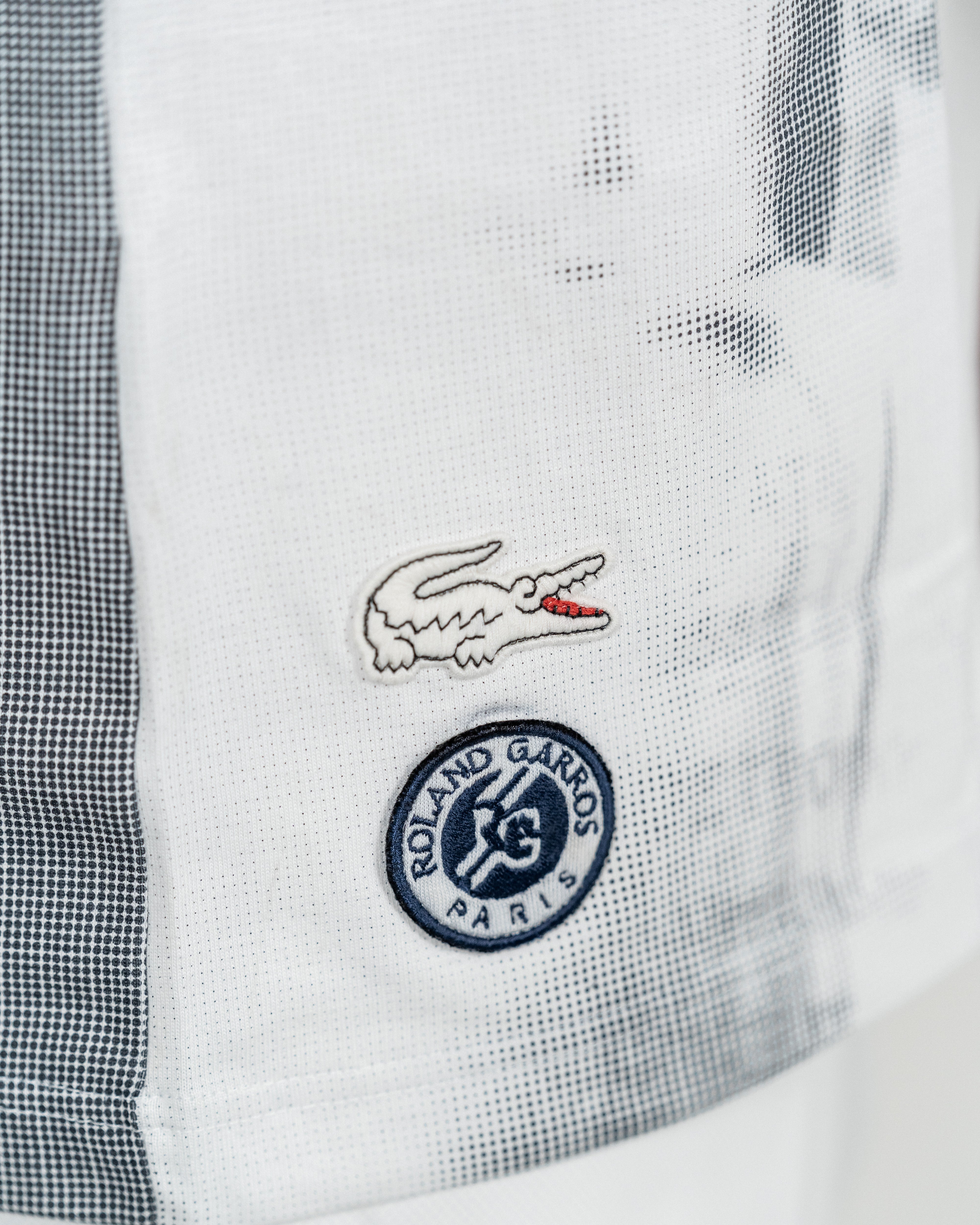 Lacoste Herrre T-shirt "Rene Lacoste" Roland Garros Hvid grå