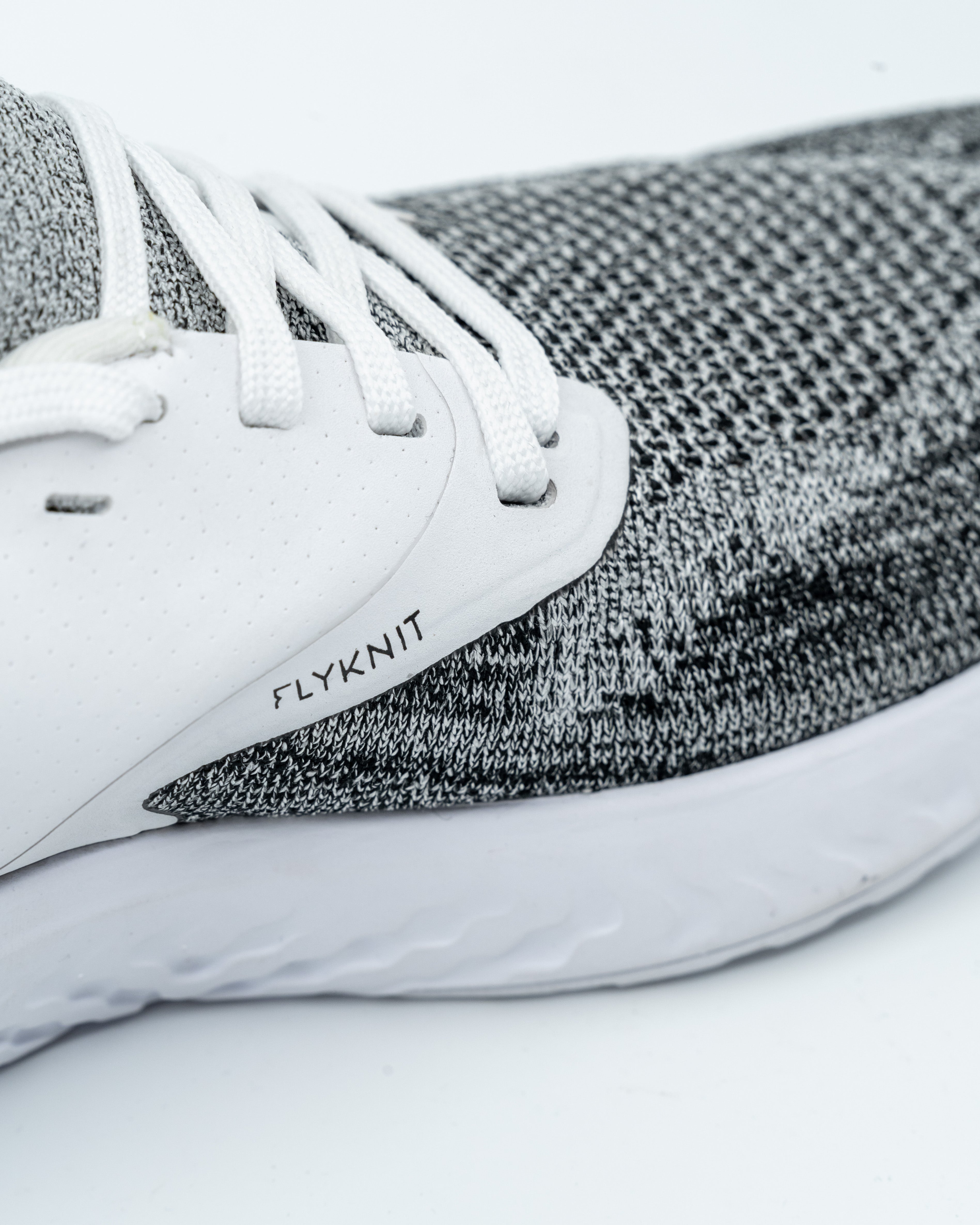 Nike Kvinde Odyssey React 2 Flyknit