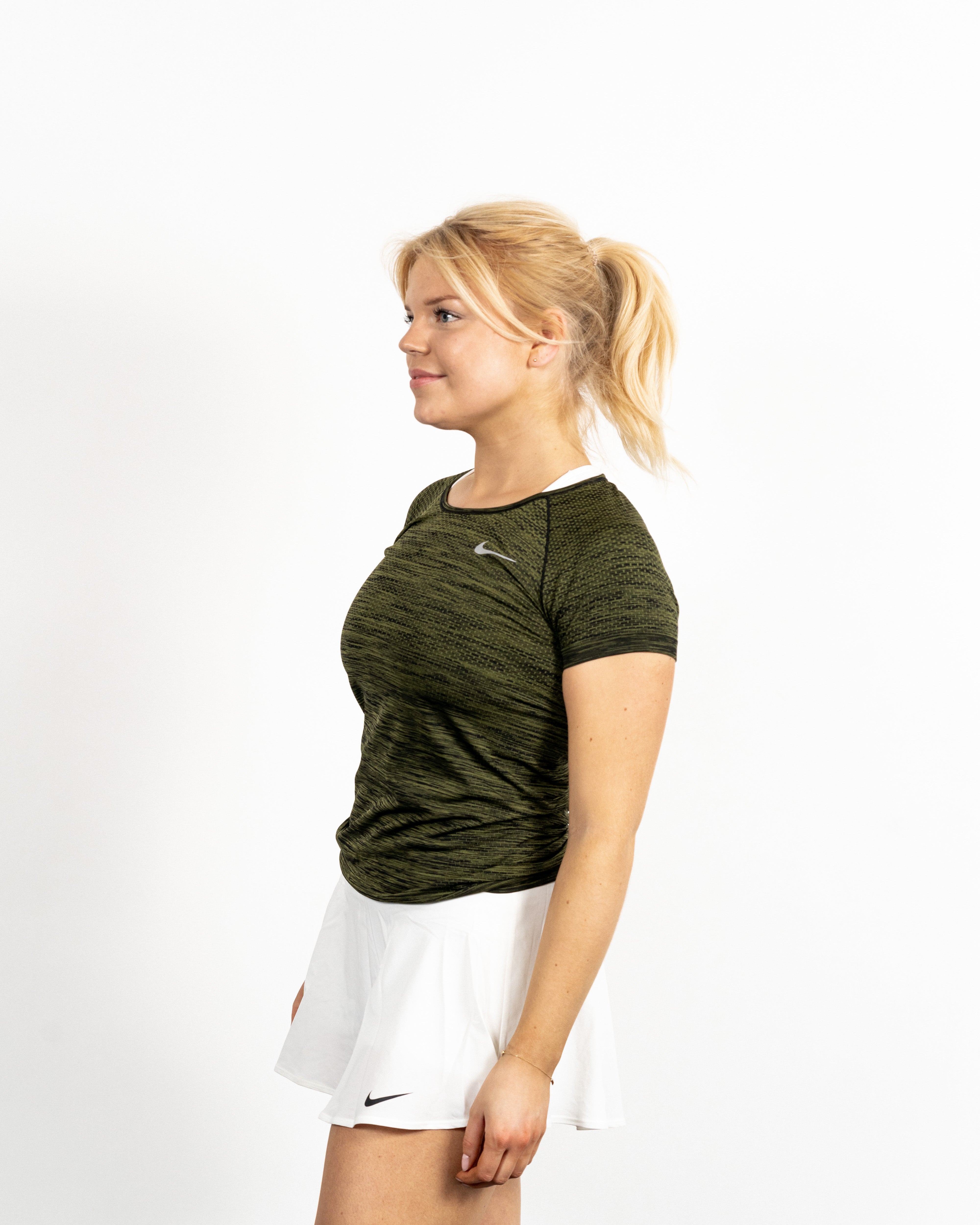 Nike Kvinde Dri-Fit Knit Tee