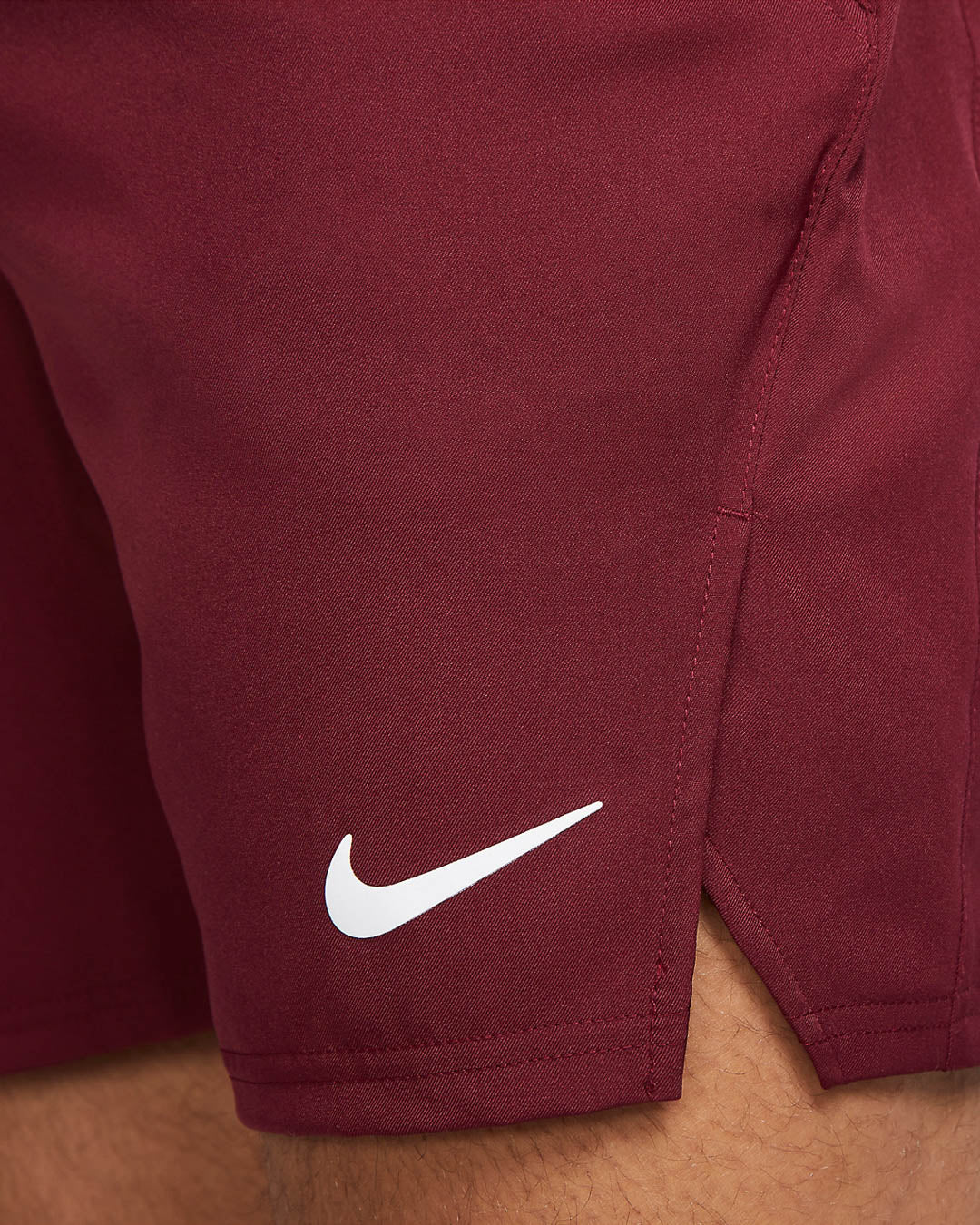 NikeCourt Herre Dri-FIT Victory 7IN