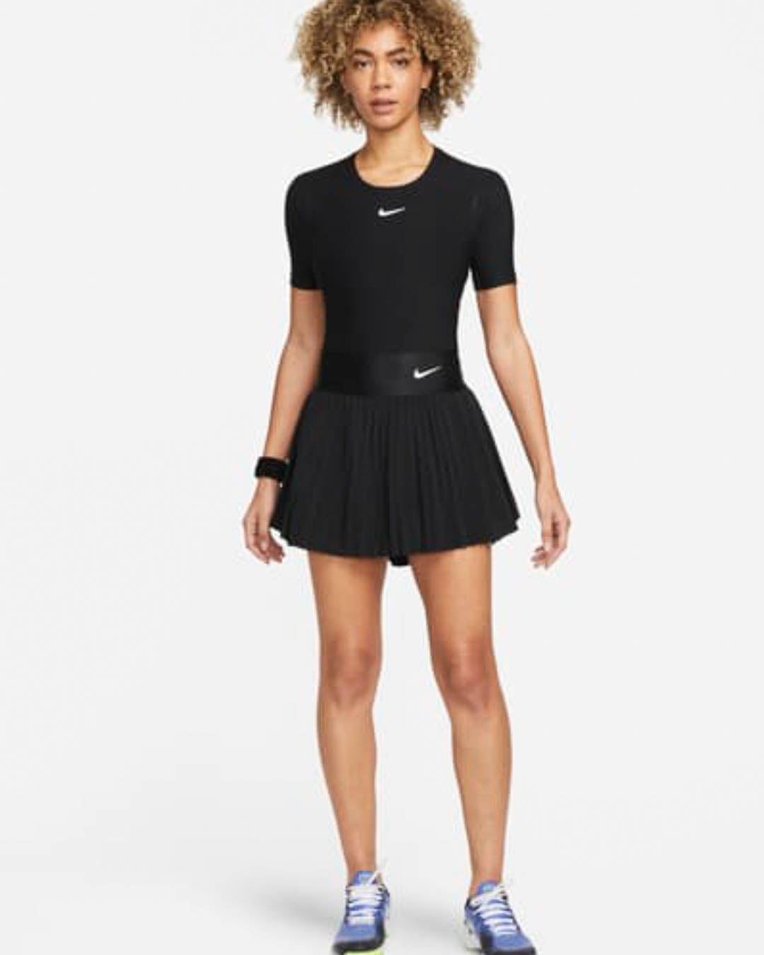 NikeCourt Dri-FIT Kvinde Advantage Skirt Plisseret Ekstra Længde
