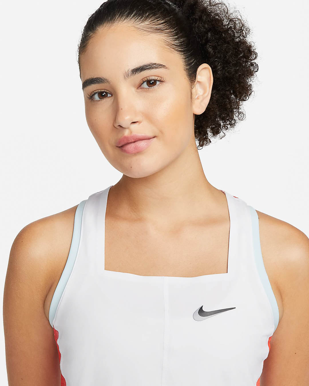 NikeCourt Dri-FIT Slam Kvinde Top NY