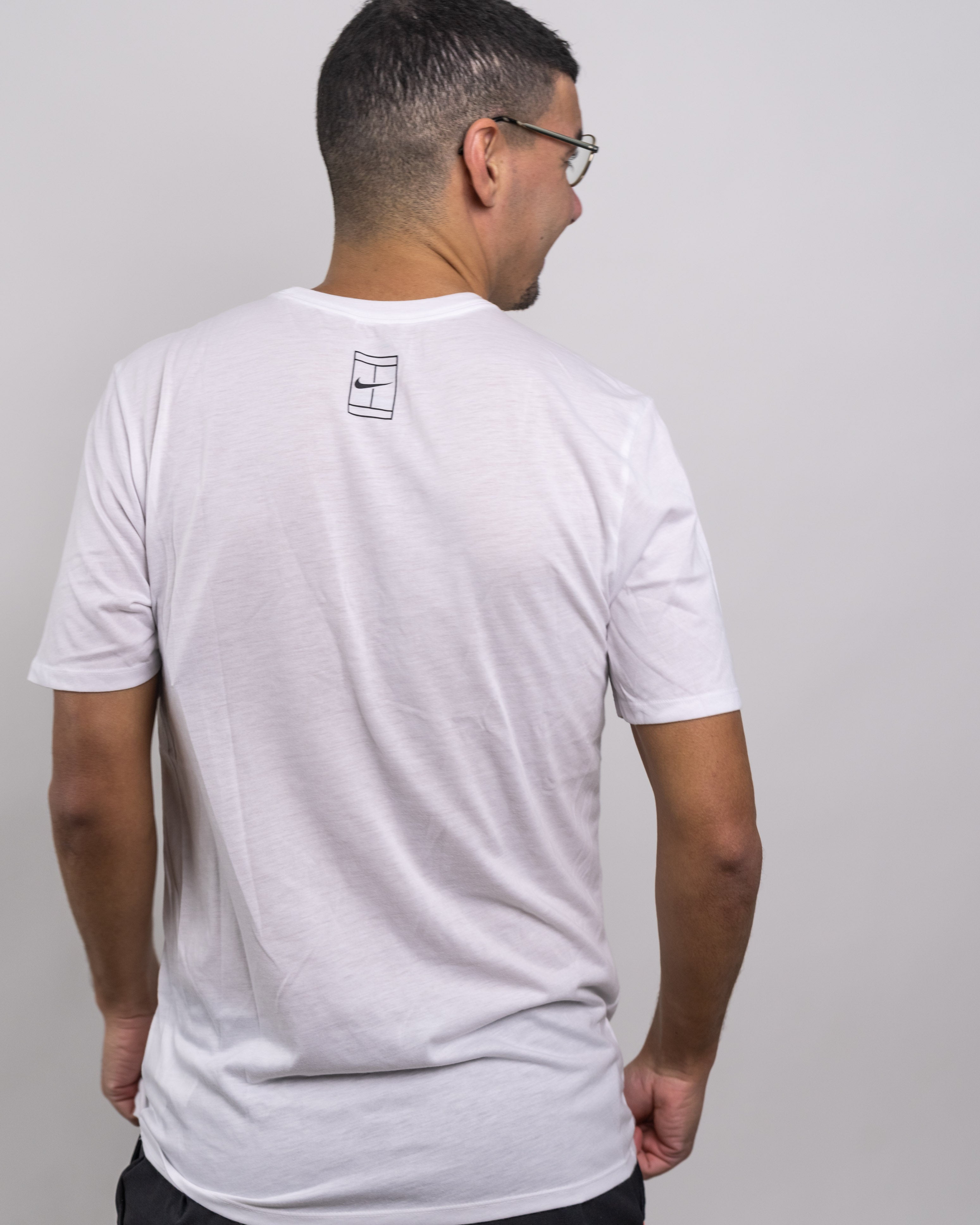 NikeCourt T-shirt