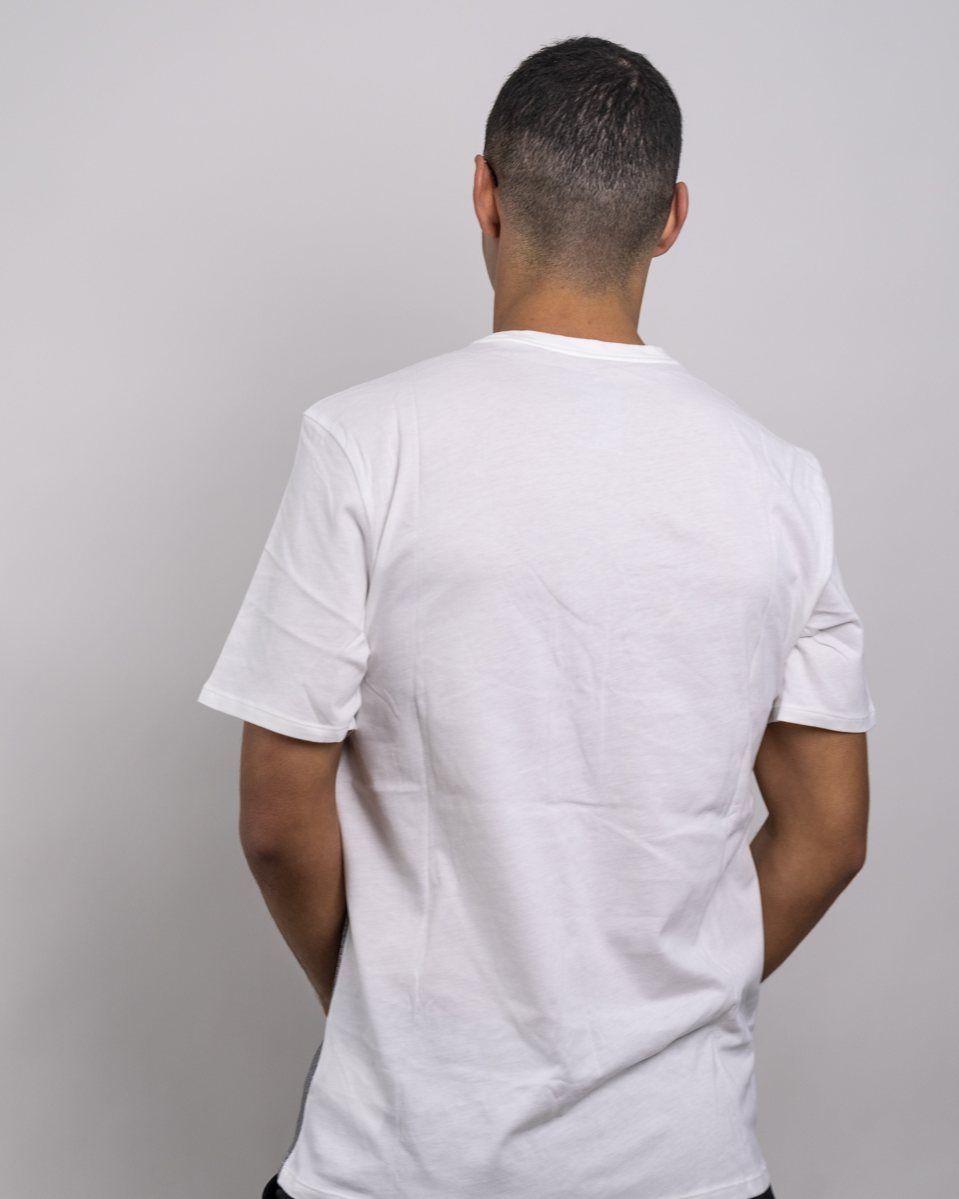 Nike Tee-Shoebox