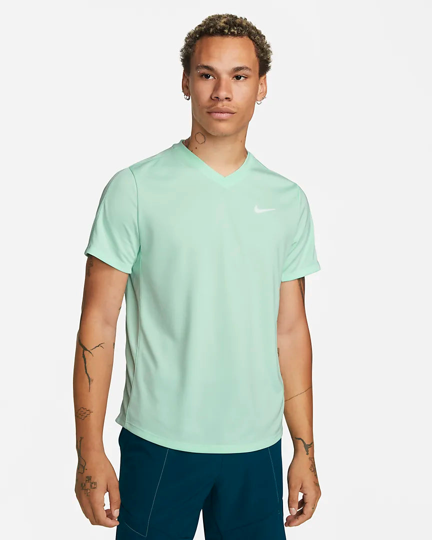 NikeCourt Dri-FIT Victory