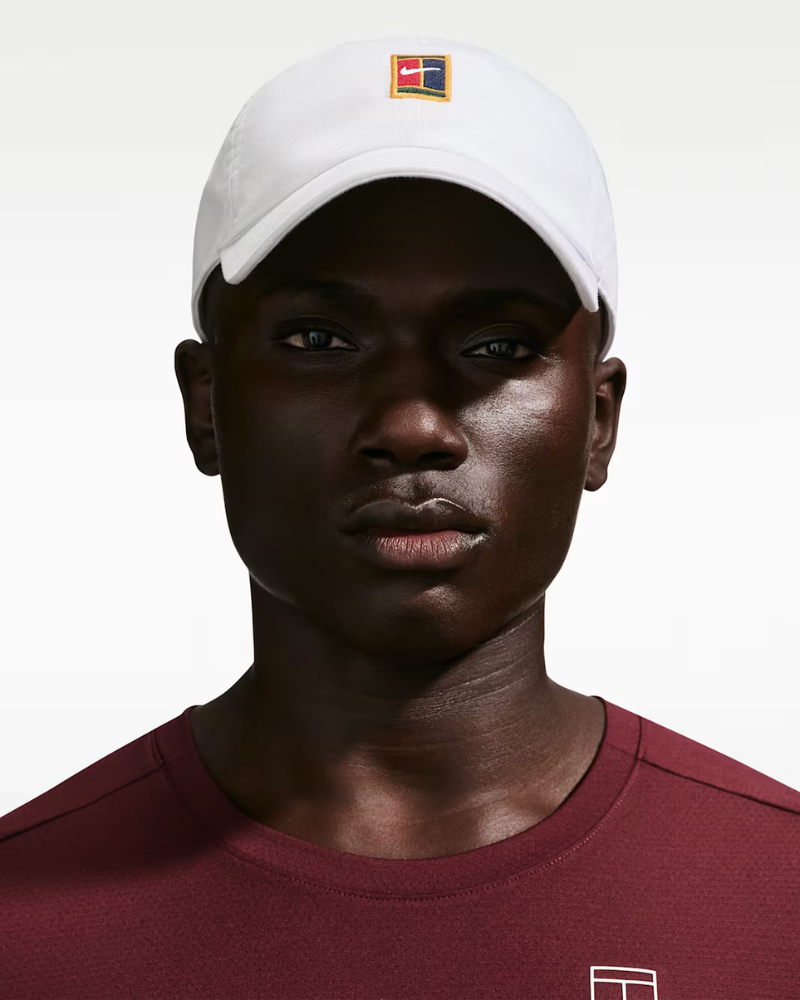 Nike Club Cap Court