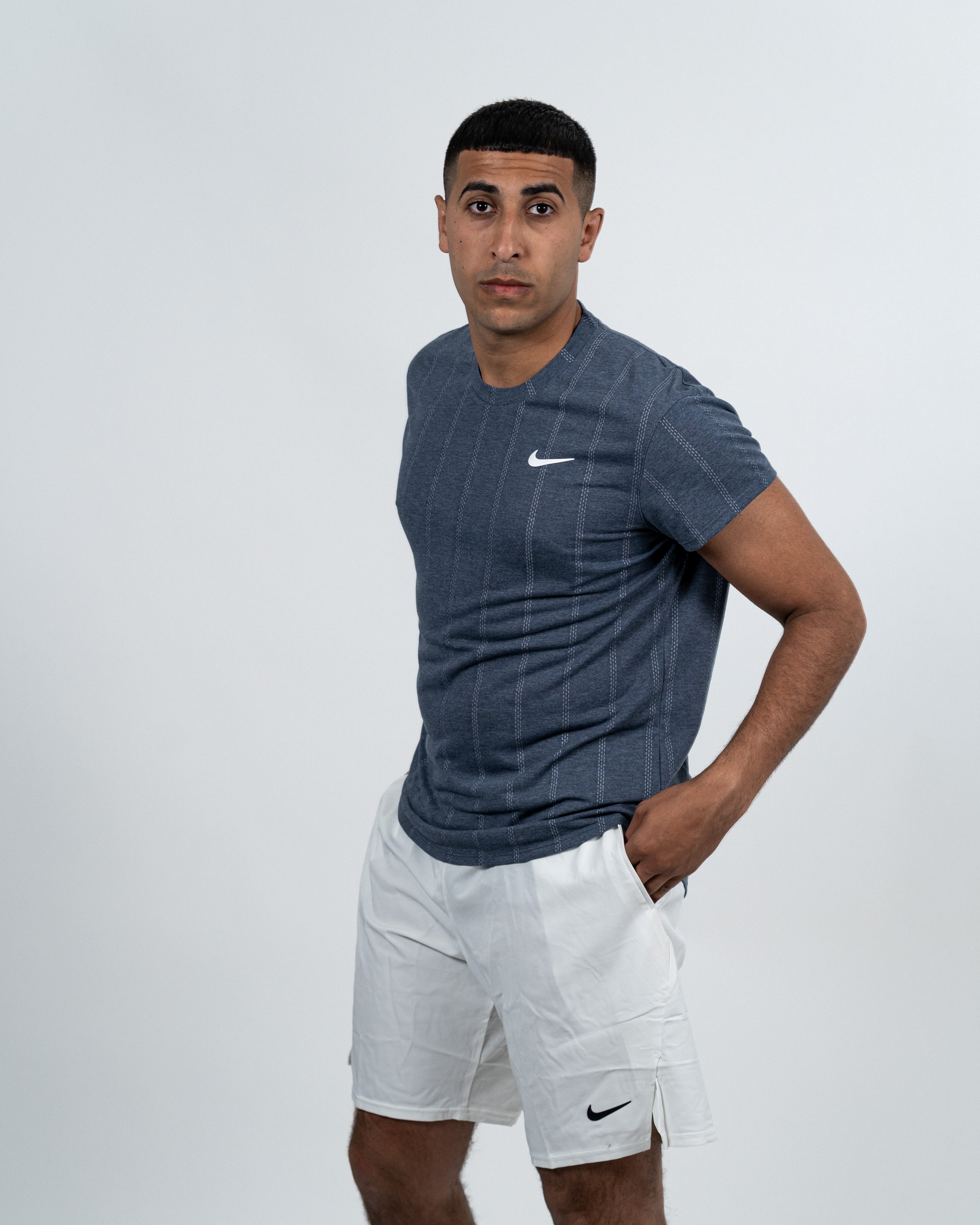 Nike Court Herre Challenger T-shirt Grå