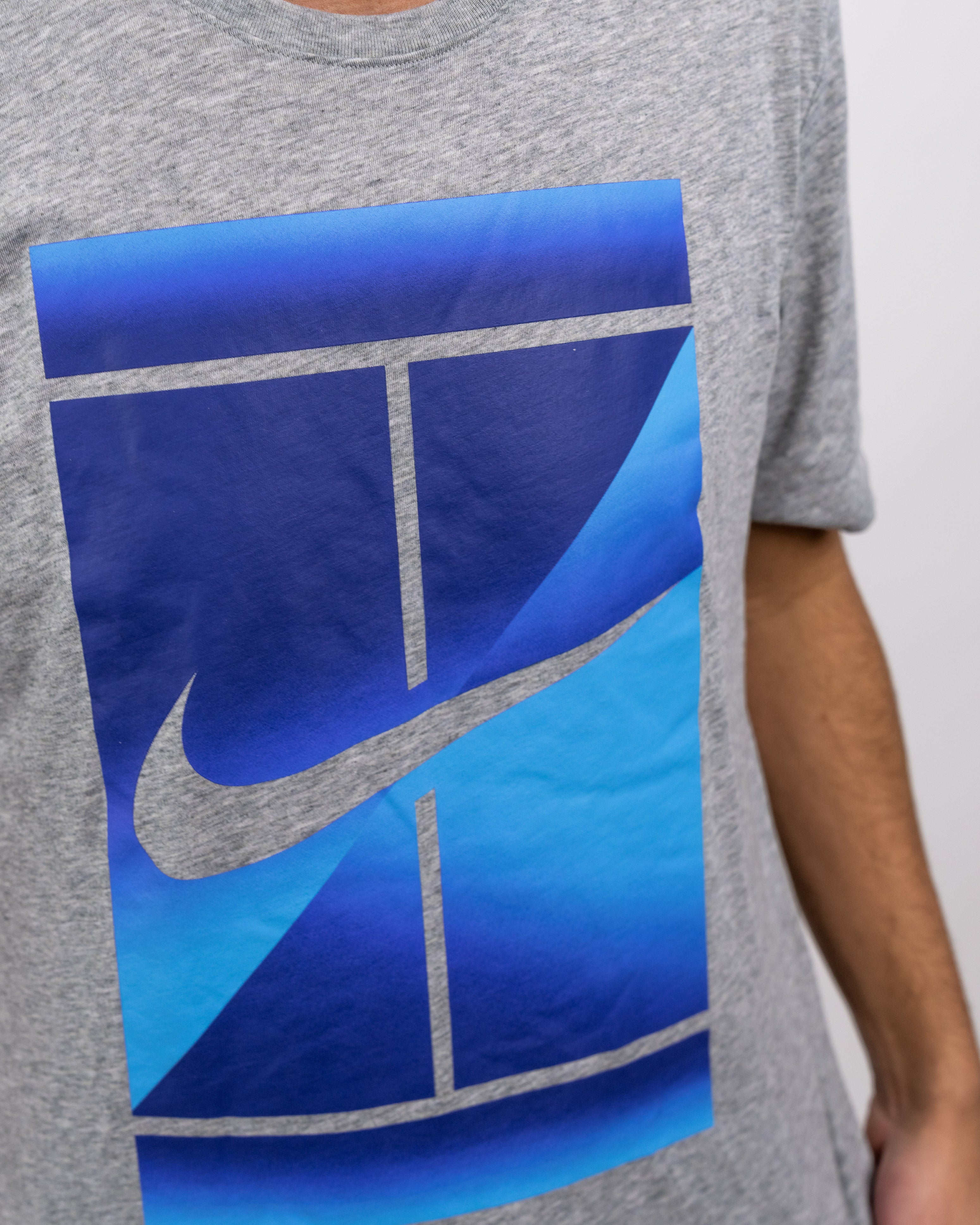 NikeCourt Mens T-shirt